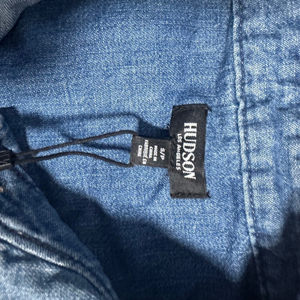 Hudson Jeans Denim Cropped Distressed Frayed Hem Button Down Shirt Jacket SM - Picture 3 of 8